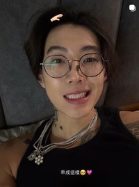 朴宰範與崔傘的狗