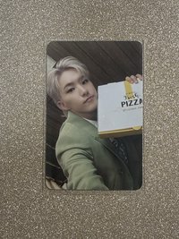 你點的披薩小哥到了