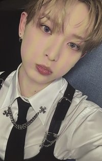 月狼 yzy 香港線下 簽售卡 