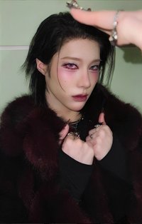 UXLXVE slm 線上4.0 簽售卡 