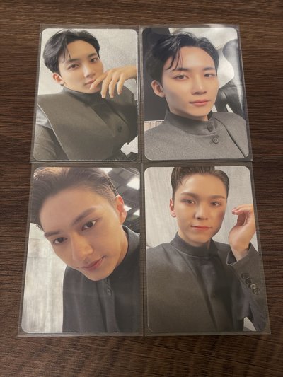 SEVENTEEN 正四專卡
