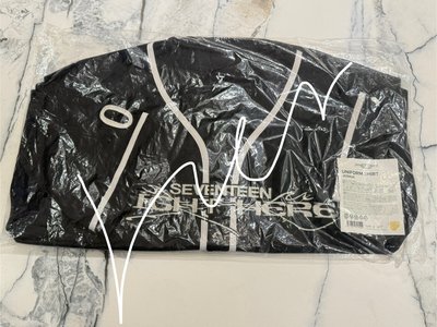 Right Here 球衣 秀