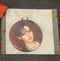 旻 澀谷聖誕徽章