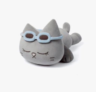 一二期會員禮、一週年項鍊3、趴娃4、小房子、聖誕公仔2