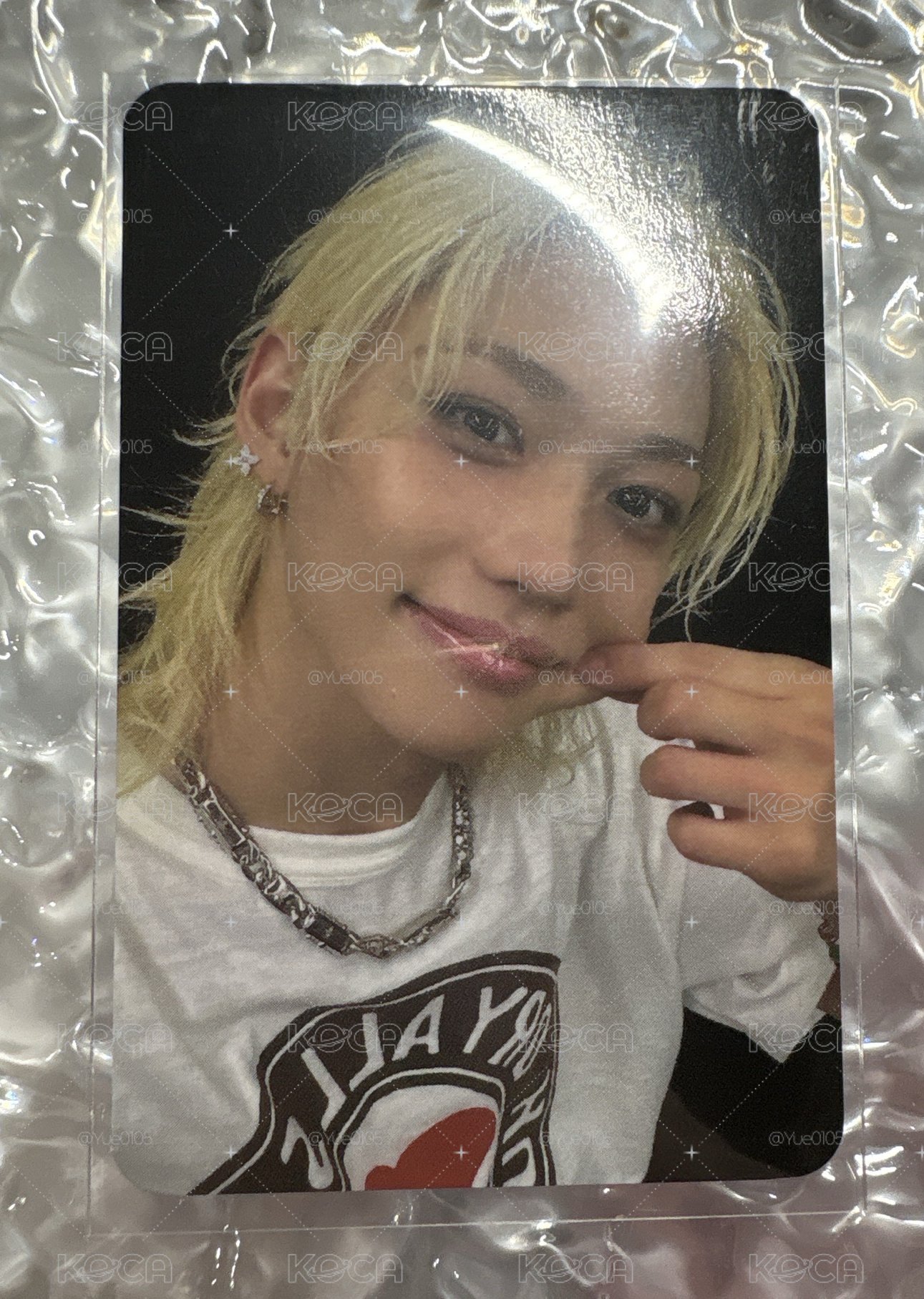 捏臉菲