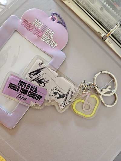 IU HER 台北入場卡 送入場鑰匙圈＆卡套