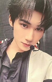 樓間樓 隨機卡 張真源單人普卡