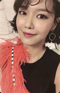 Holiday Night 專輯卡 