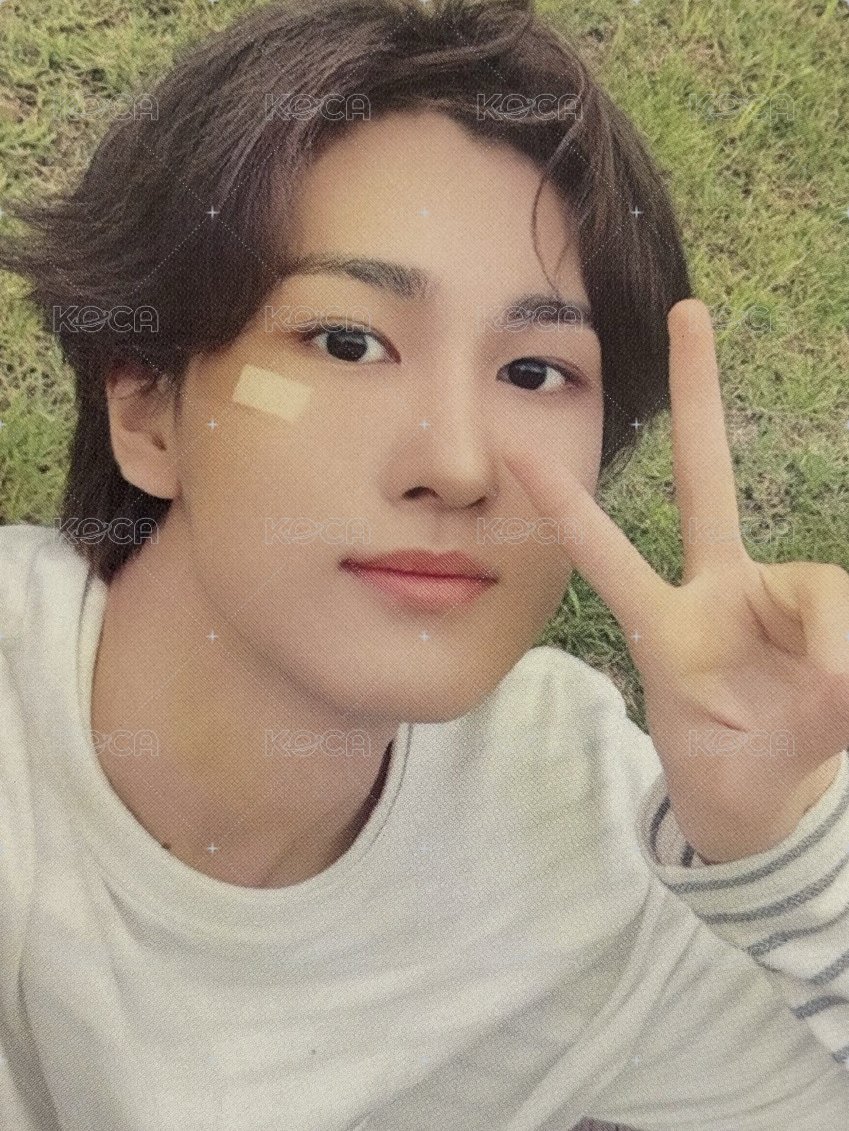 AxMxP yzy 線上2.0 簽售卡  背面