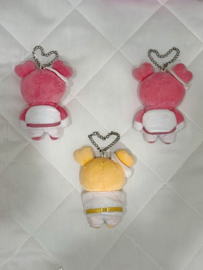 Breakthrough娃 Movely Jively 桃 效