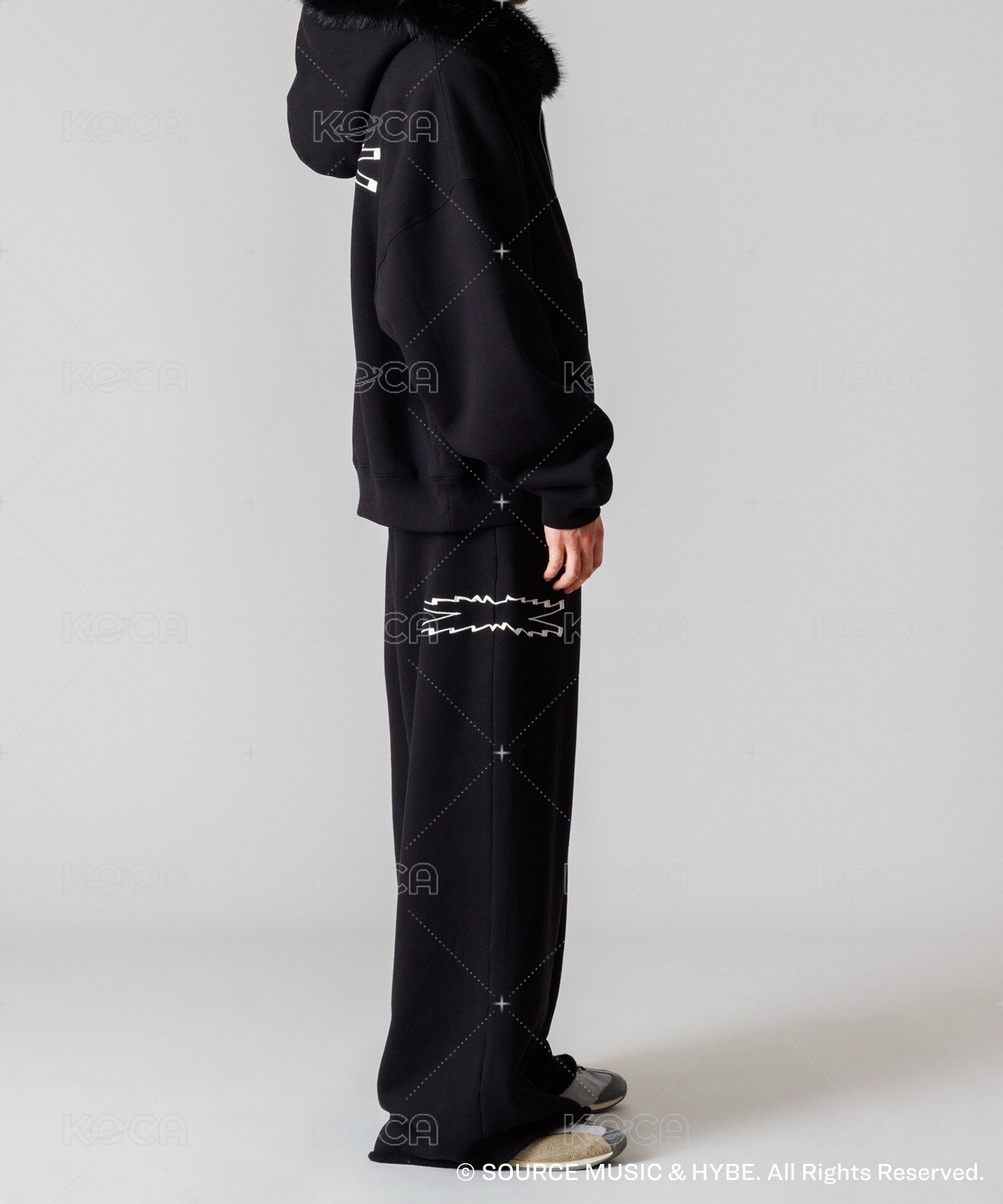 連帽外套 FUR ZIP HOODIE