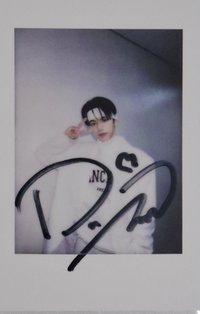 Last Bell yzy 北京中籤 簽售卡 復刻拍立得