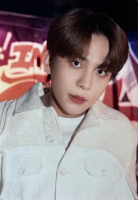 Beyond Zero 專輯卡 WHITE