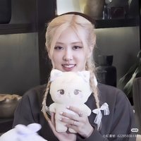 肉泥、、（7/16-7/20出國）