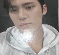 中文卡背（有明顯損傷）