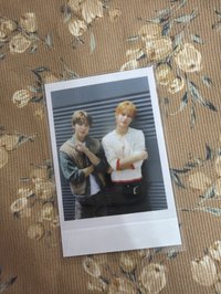 嚴凡雙人拍立得