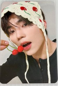 zb1 簽售卡新加坡 櫻桃 ver. Park Gunwook 