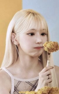 MOM’S TOUCH 代言卡 1.0