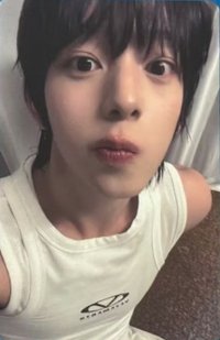 [WHO WE ARE] POP-UP STORE 隨機卡 