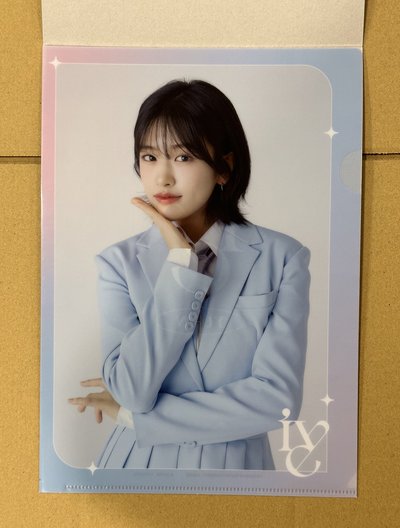 安兪真 Liz 李瑞 萬代資料夾