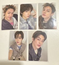 一套五張成員無團卡