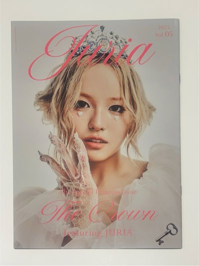 2025 SEASONS’S GREETING JURIA雜誌