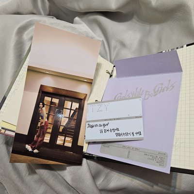 ITZY GWBG Binder ver. 留真 單封