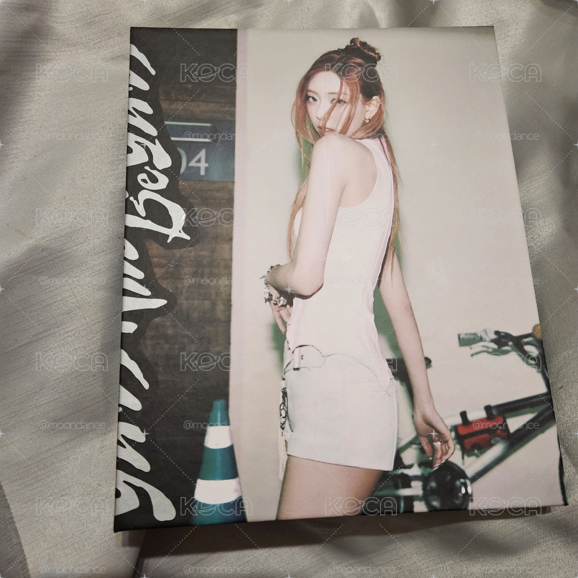ITZY GWBG Binder ver. 申有娜 單封