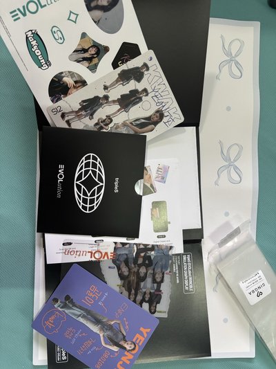 EVOLution <⟡> A版 專輯 全專/已拆