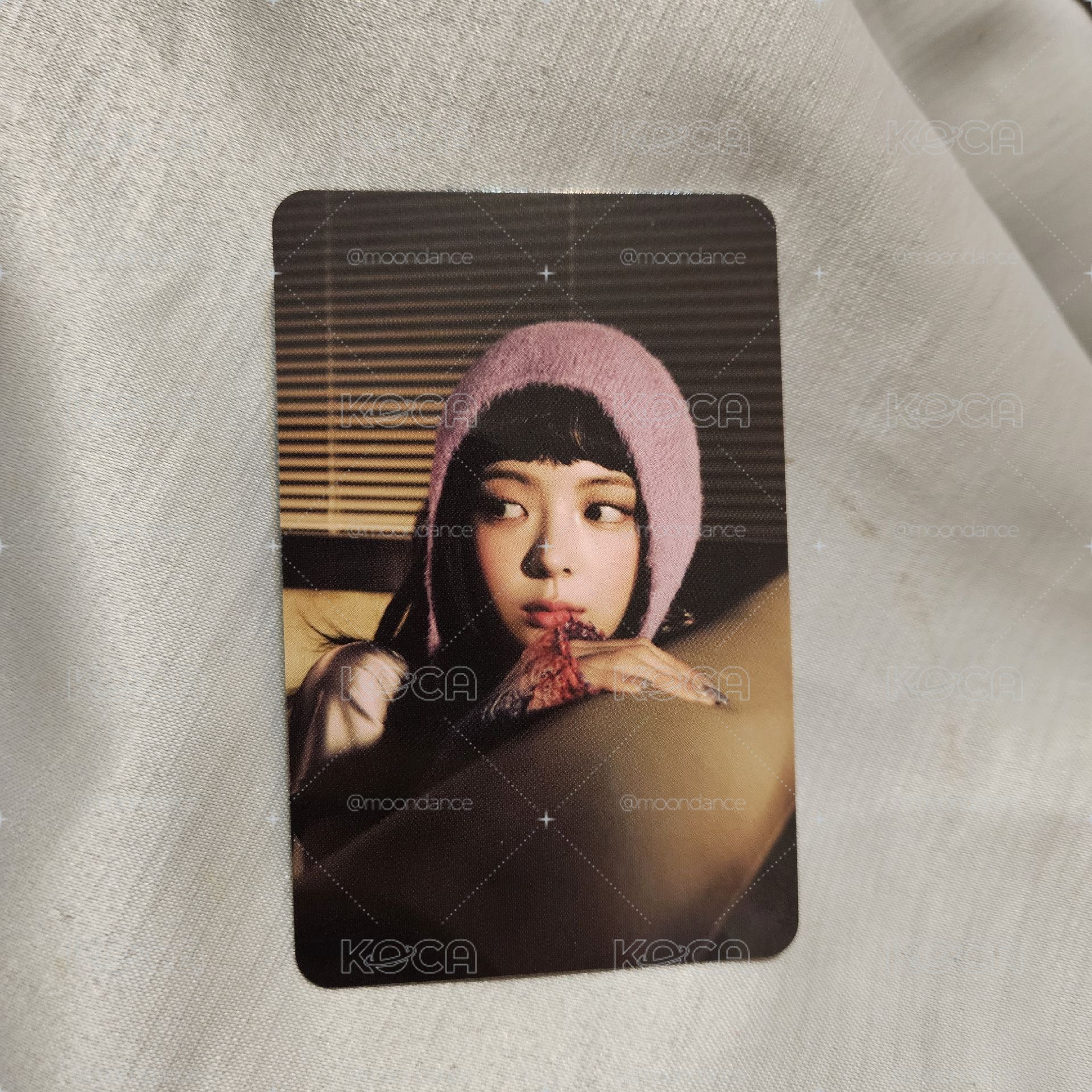 ITZY GWBG 電子專 A VER. Lia 小卡 趴桌