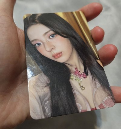 ITZY GWBG 專卡，Lia 小卡，無瑕疵，近全新