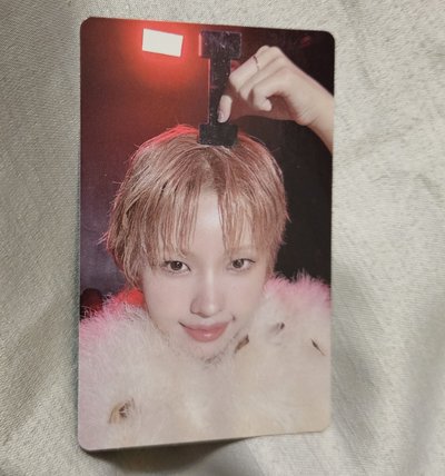 i-dle 迷八 wvs 小娟 特典卡 預售小卡