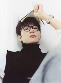 24’年曆 周邊卡 大卡