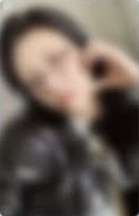 NOT CUTE ANYMORE yzy 線上5.0 簽售卡 