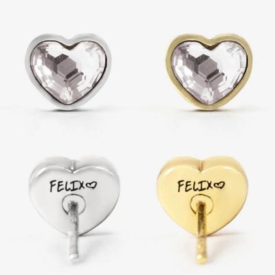 菲設計愛心耳環