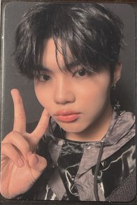 乾旭Youth in shade digipack專卡