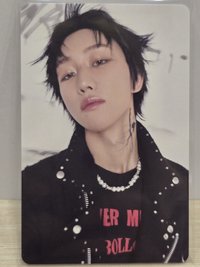 抬頭看脖子紋身