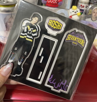25’HOME 立牌 榮