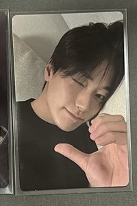 想跟你比愛心的傘咪