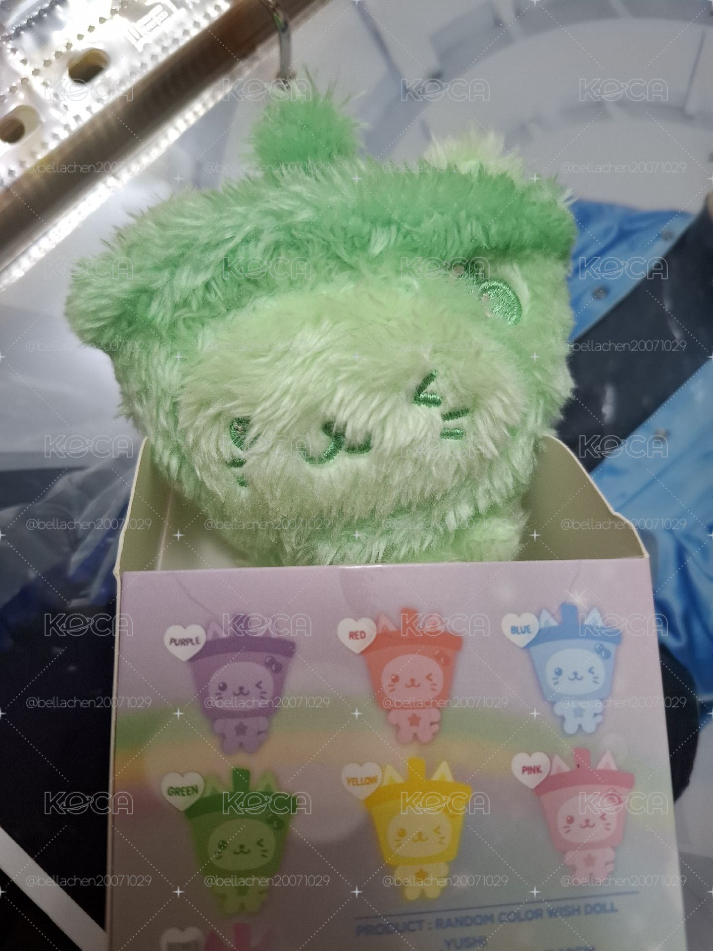 yushi綠色彩娃