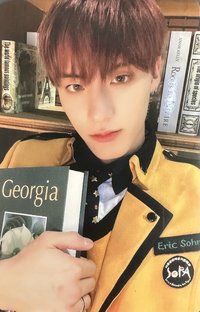 Maverick ms 特典卡 抱書校服艾