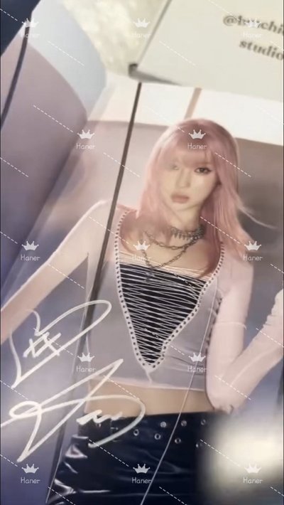 全員we go up親簽