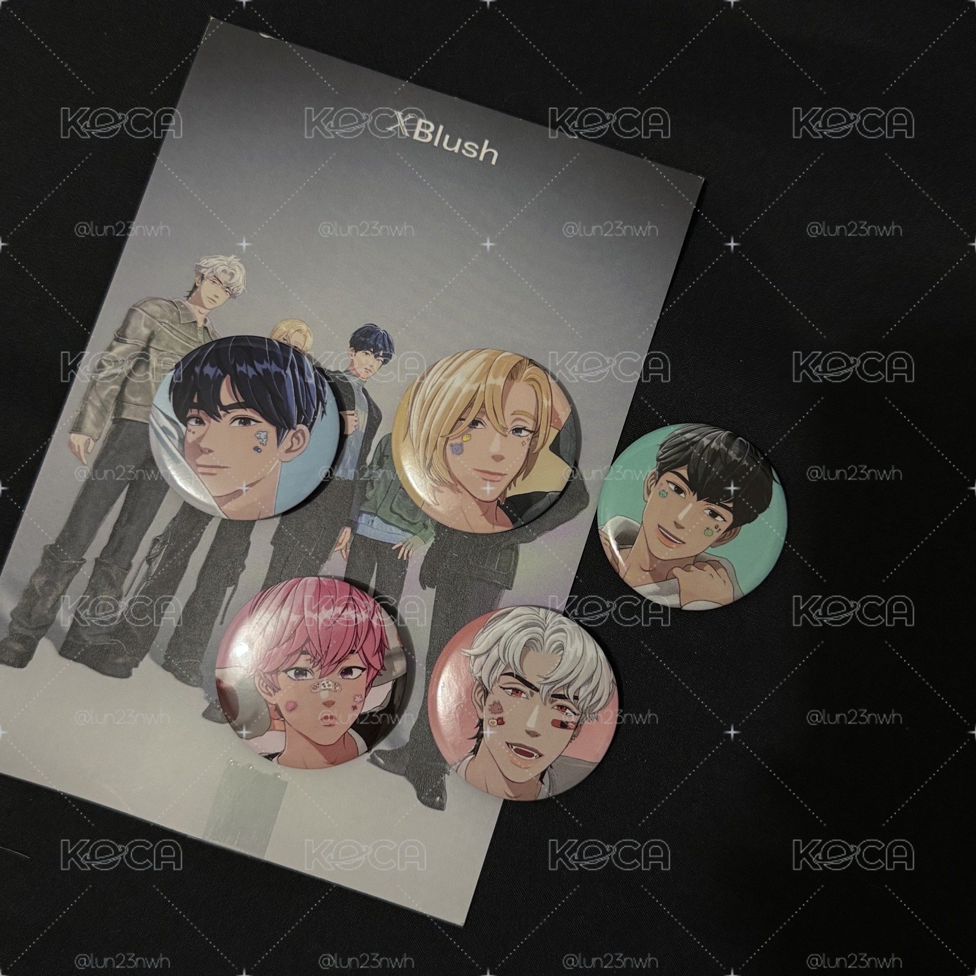 XBlush 徽章.雜誌