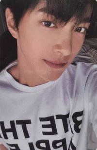 迷一 yzy 7.0 幸運卡 