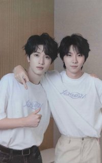 樓非樓   快手 特典卡 16分隊