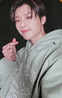 AMES IN THE WOODZ 代言卡 