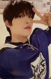 ANITEEZ IN ICE CITY 周邊卡 HOCKEY UNIFORM OUTFIT