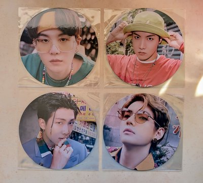 2021年曆 wvs 寫真集 年曆小圓卡