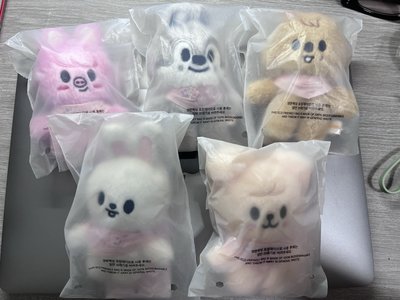 燦旻彬城玟 口水巾飯咪娃