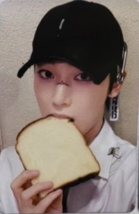 正二後續 yzy 4.0 特典卡 